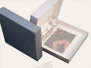 Коробка V подібна KS 3 світло-сірий, MW 1,8 з/в розміри: 326 x 308 x 61/315 x 290 x 55 мм