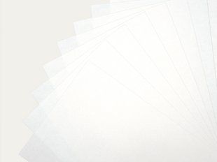 Натуральний білий, розмір 101 x 141 см, товщина 0,15 мм, щільність 90 г/м&sup2;, без лужного резерву